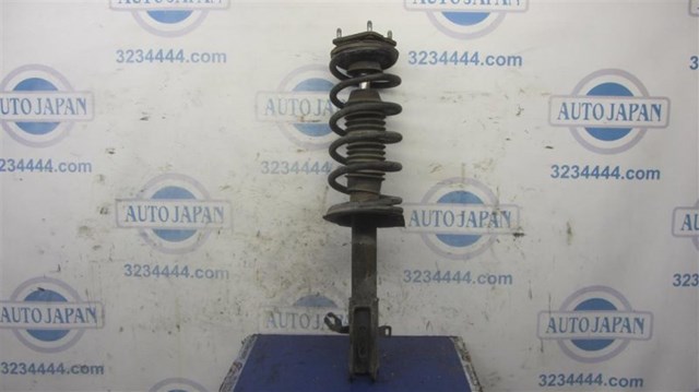 Ліва передня стійка EH4634900 MAZDA