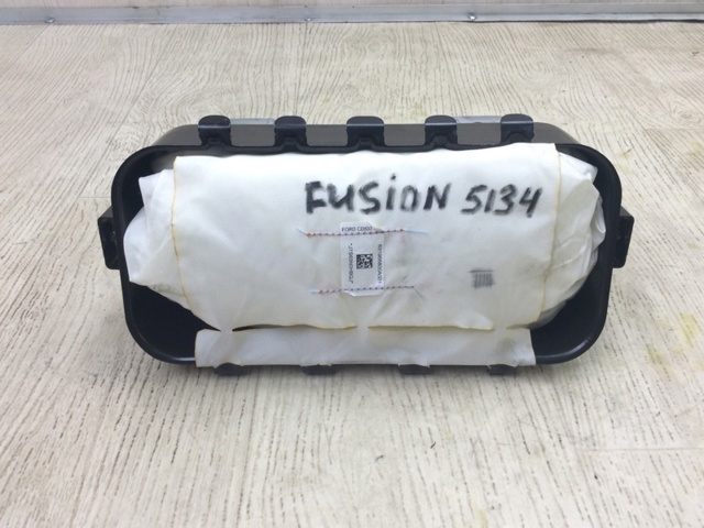 Подушка безпеки пасажира FS7Z54044A74B FORD