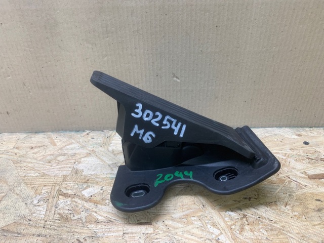 Підаль газу GHK341600B MAZDA