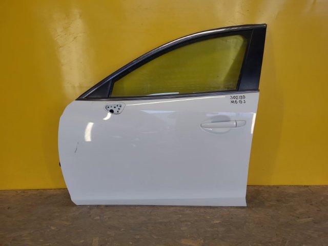 Двері кабіни GHY05902XD MAZDA