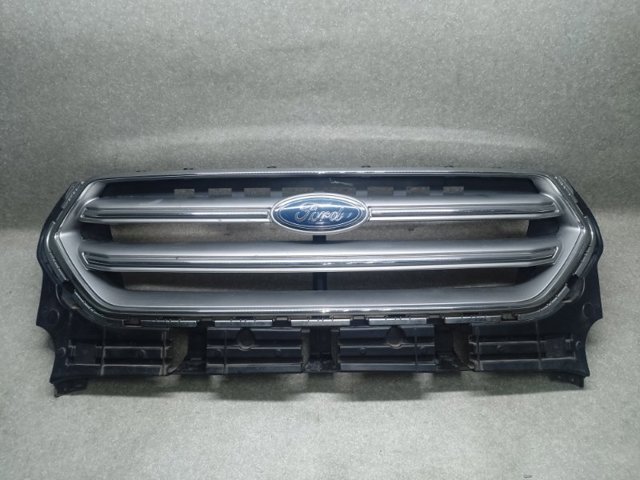 Облицювання радіатора GJ5Z8200AA FORD