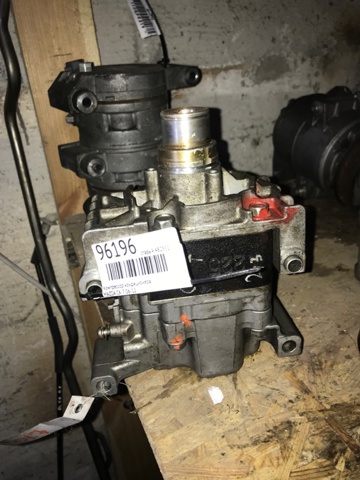 Компресор кондиціонера GJ6A61K00D MAZDA