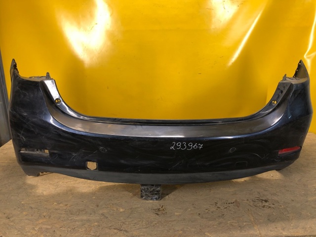 Буфер (бампер) задній GJR950221 MAZDA