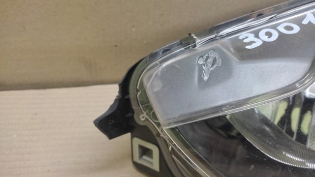 Блок фара ліва GJR9510L0C MAZDA
