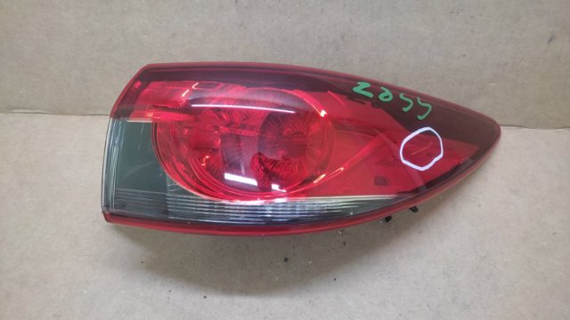 Ліхтар задній правий, зовнішній GJR951150A MAZDA