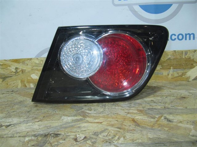 Стоп задній GP7B513F0 MAZDA
