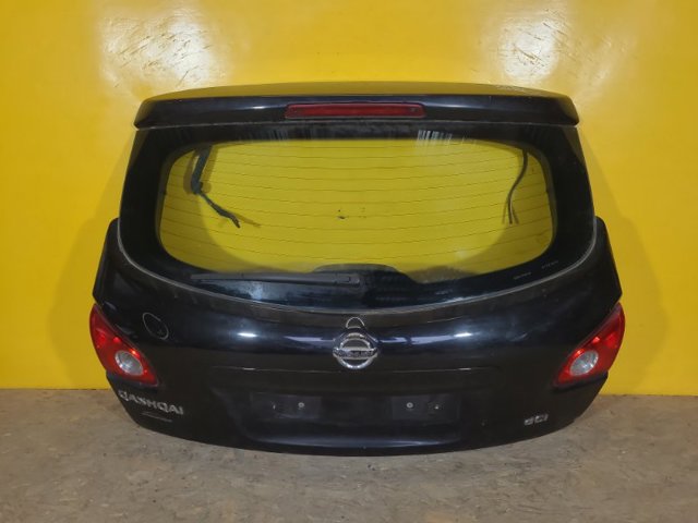 Задні двері багажника K0100JD9AB NISSAN