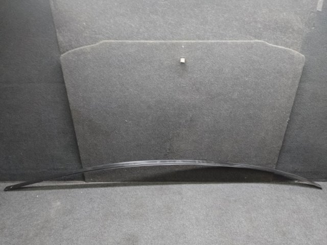 Молдинг даху, правий KB7W509H0B MAZDA