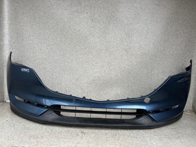 Бампер на авто KB8A50031 MAZDA