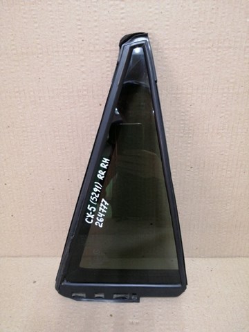 Задня кватирка права KD4772661A MAZDA