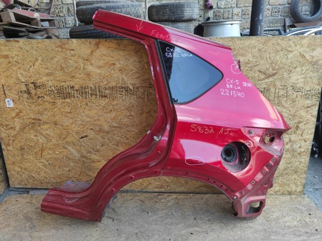 Крило заднє KDY371410C MAZDA