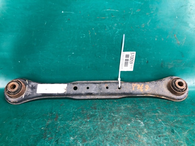 Тяга поперечна задньої підвіски LR029576 LAND ROVER