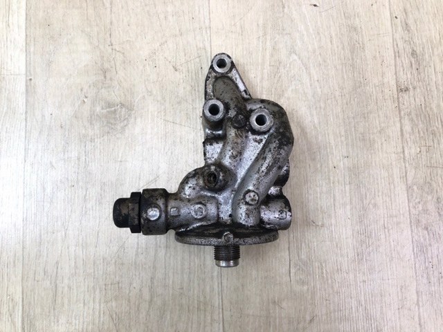 Корпус маслофільтра MD368977 MITSUBISHI