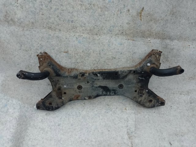 Балка передньої підвіски, підрамник MN100292 MITSUBISHI