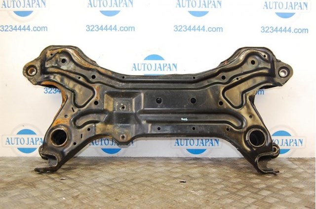 Передня балка MN101953 MITSUBISHI