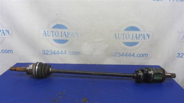 Піввісь задня, ліва MN156841 MITSUBISHI