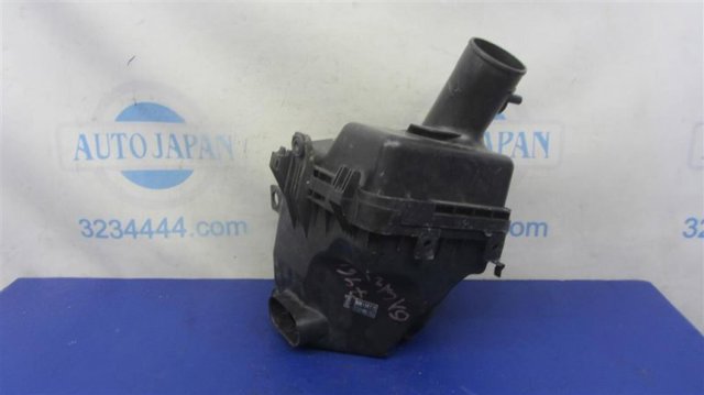 Корпус повітряного фільтра, верхня частина MN180005 MITSUBISHI