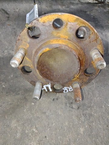 Маточина заднього колеса MR510149 MITSUBISHI