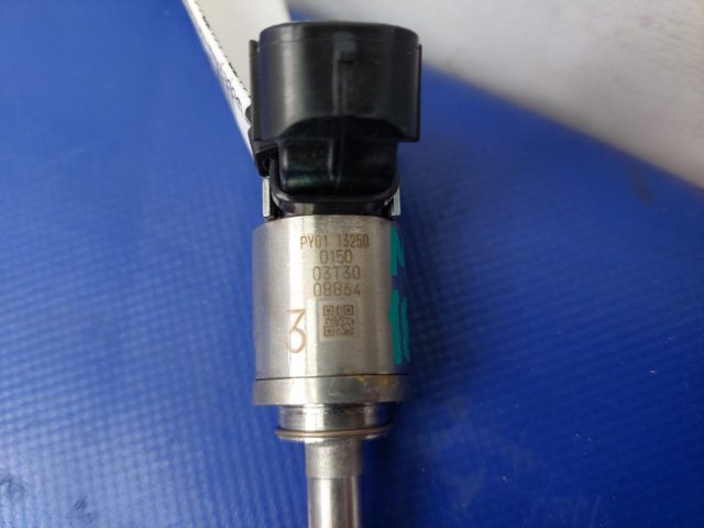 Форсунки електромагнітні PY0113250 MAZDA