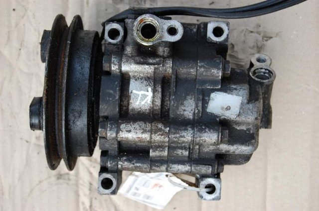Компресор кондиціонера TC4461K00 MAZDA