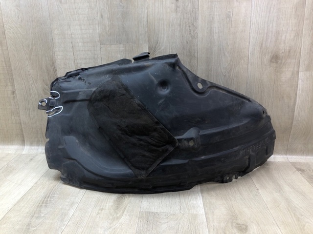 Підкрилок передній лівий TD1156140E MAZDA