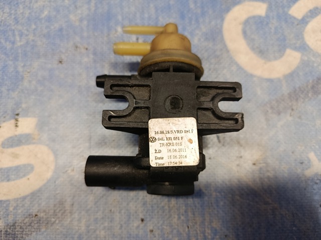 Радіатор системи рециркуляції ОГ 04L131512BH VAG