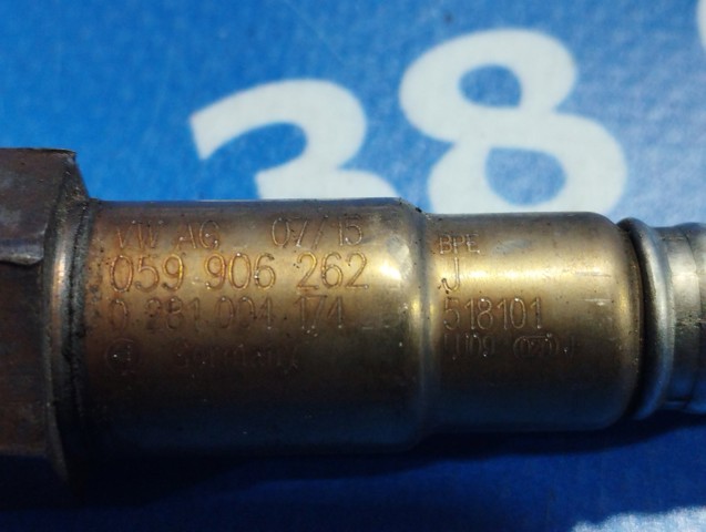 Перетворювач тиску (соленоїд) наддуву / EGR 059906627R VAG