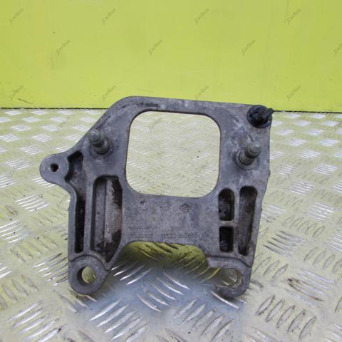 Кронштейн подушки коробки передач 112228161R RENAULT