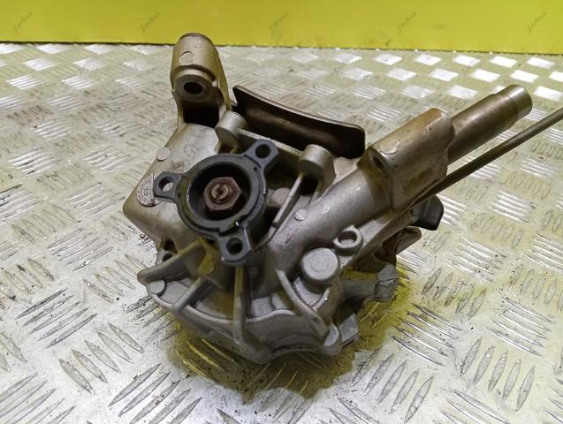 Насос масляний 11417643256 BMW