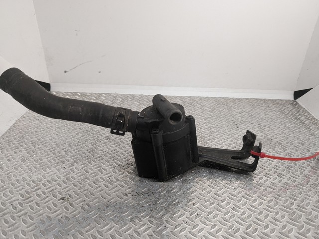 Помпа водяна, додатковий електричний 11517629916 BMW