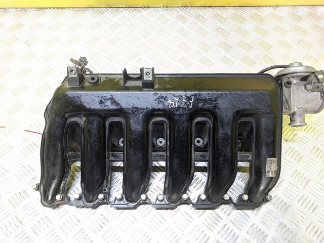 Колектор впускний 11617790700 BMW