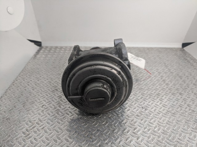 Клапан EGR рециркуляції газів 11717804382 BMW