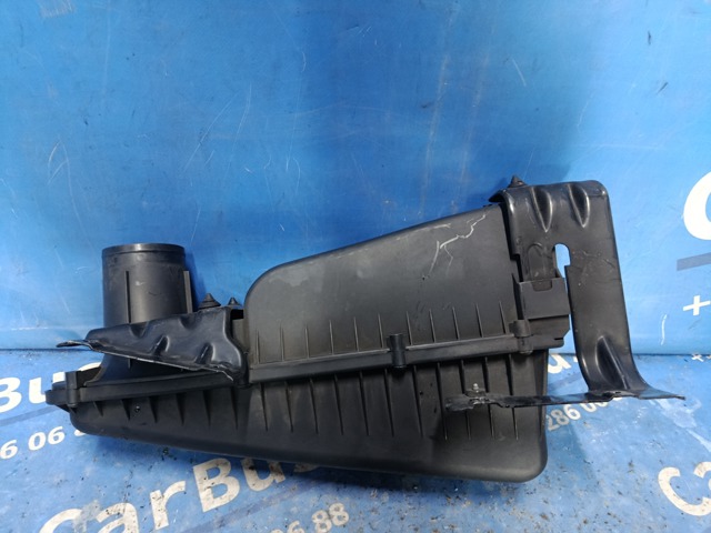Коробка фільтра 13718603092 BMW
