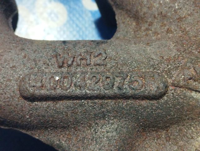 Газопроводи (колектор випускний) 140042975R NISSAN