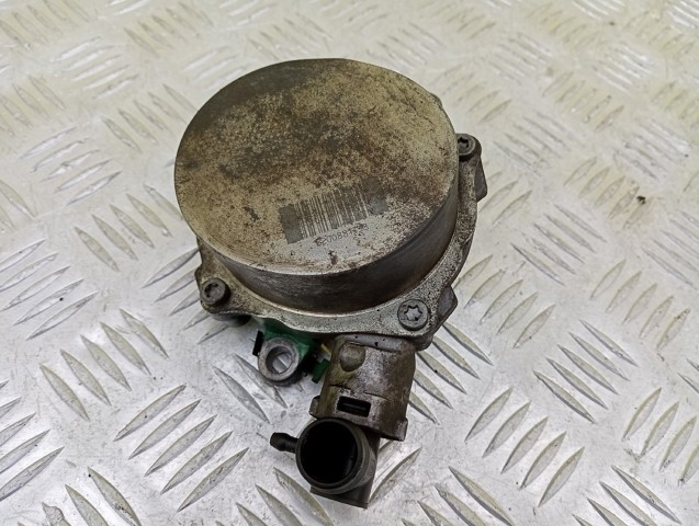 Насос вакуумний 146502570R RENAULT