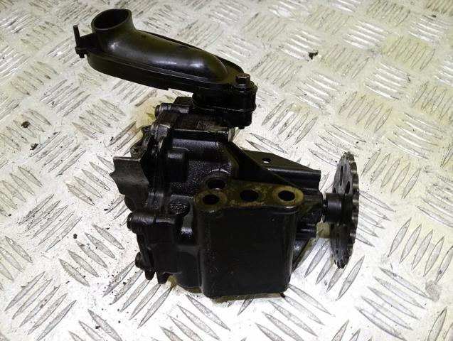 Помпа масляна 150001650R RENAULT