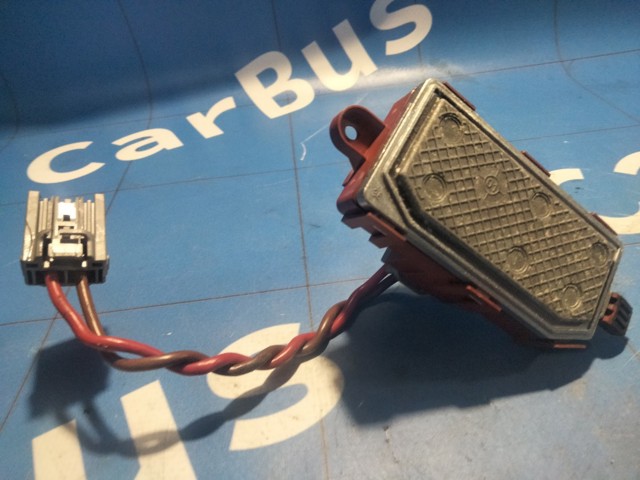 Регулятор оборотів пічки 1512406 FORD