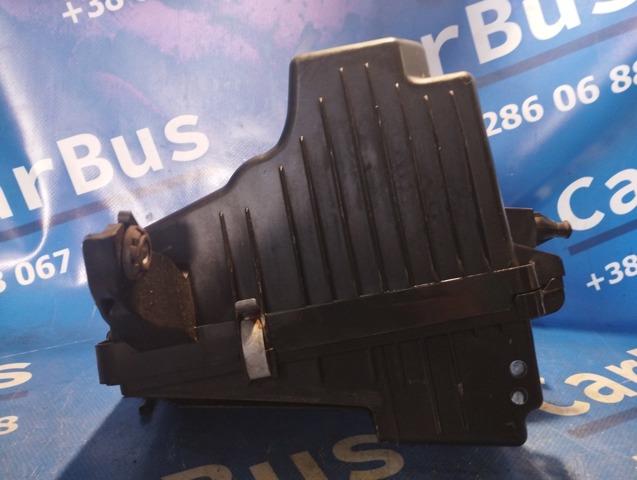 Корпус повітряного фільтра 165004EA0C RENAULT
