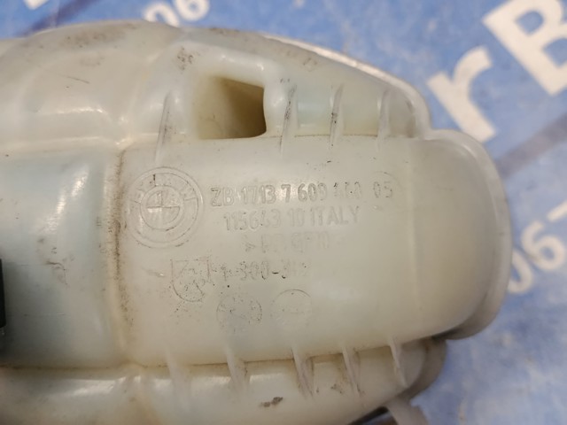 Водяний бачок системи охолодження 17137642160 BMW