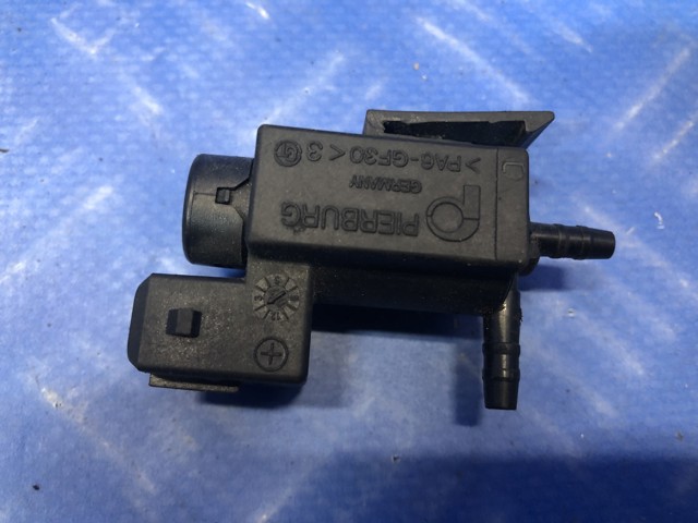 Клапан соленоїд регулювання заслонки EGR 1742712 BMW