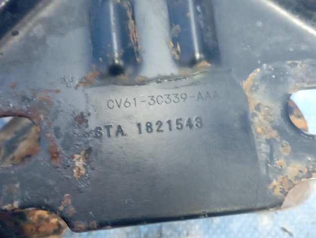 Правий важіль передній нижній підвіски 1793236 FORD