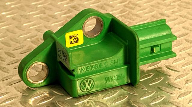 Датчик Айрбег передній 1K0909606C VAG