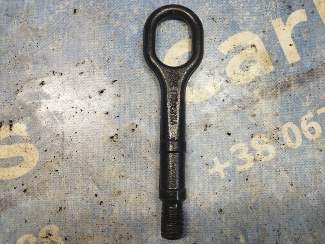 Крюк буксирувальний 1T0805615A VAG