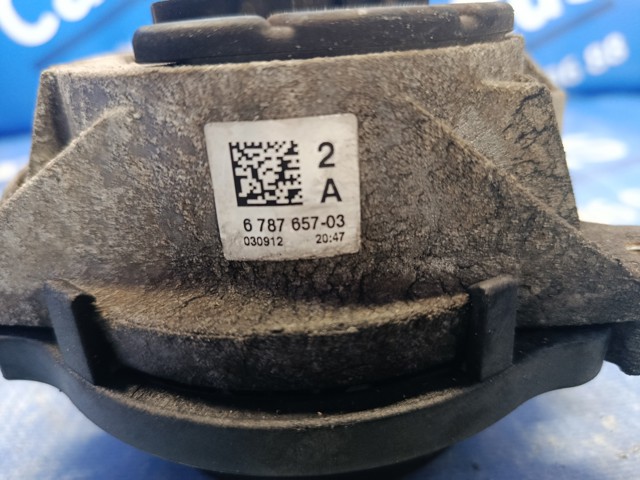 Ліва подушка двигуна 22116787657 BMW