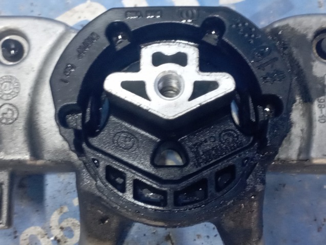 Подушка КПП 22326862578 BMW