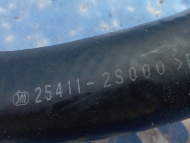 Шланг/патрубок радіатора охолодження, верхній 254112S000 HYUNDAI