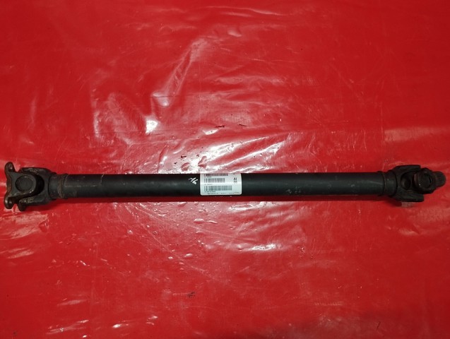 Вал карданний, передній 26208605867 BMW