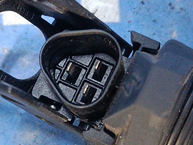 Котушка 28114820 BMW