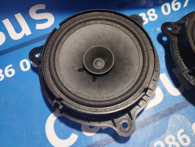Динамік передньої двері 28156BR00A NISSAN