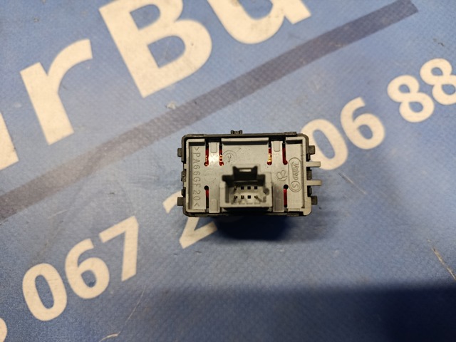 Кнопка включення парктроника 284480002R RENAULT